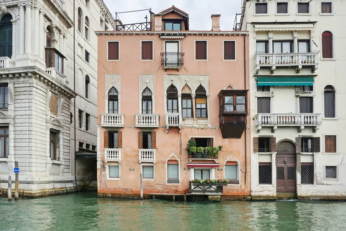 Palazzo Barbarigo Minotto from the water, opera in Venice, opera houses in Italy